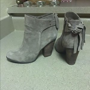Grey heels
